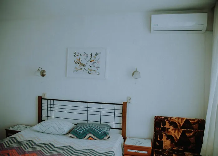 Къща за гости лора Синеморец