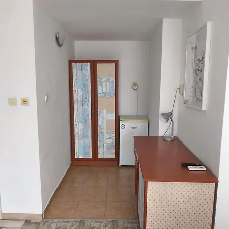 лора Penzion 3*