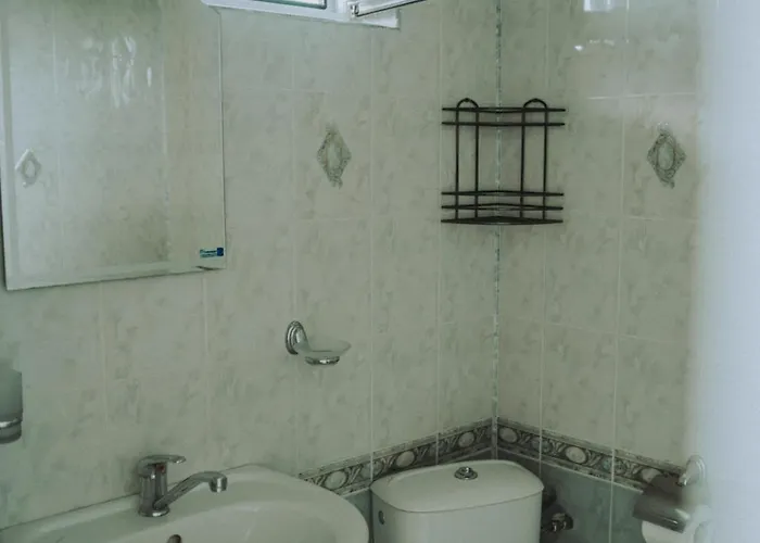 Guest house лора